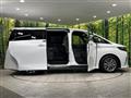 2023 Toyota Alphard Hybrid