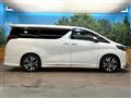 2022 Toyota Alphard