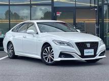 2018 Toyota Crown Hybrid