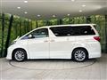 2013 Toyota Alphard