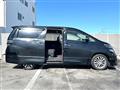 2014 Toyota Vellfire