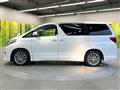 2013 Toyota Alphard