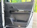 2013 Toyota Alphard