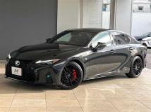 2023 Lexus IS