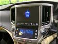 2013 Toyota Crown Hybrid