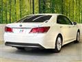 2013 Toyota Crown Hybrid