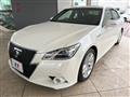 2014 Toyota Crown Hybrid
