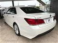 2014 Toyota Crown Hybrid