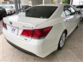 2014 Toyota Crown Hybrid