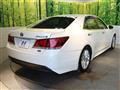 2015 Toyota Crown Hybrid