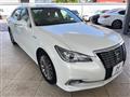 2017 Toyota Crown Hybrid