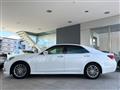 2017 Toyota Crown Hybrid