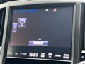 2017 Toyota Crown Hybrid