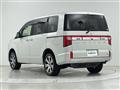 2019 Mitsubishi Delica D5