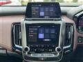 2018 Toyota Crown Hybrid