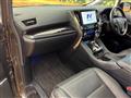 2021 Toyota Alphard Hybrid