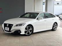 2018 Toyota Crown Hybrid