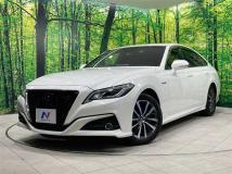 2018 Toyota Crown Hybrid