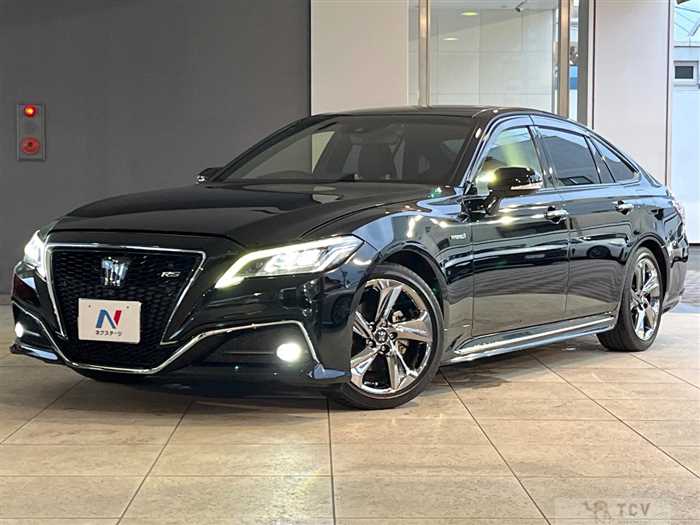 2018 Toyota Crown Hybrid