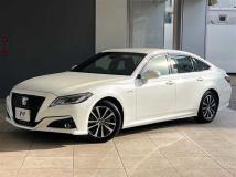 2020 Toyota Crown Hybrid