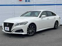 2020 Toyota Crown Hybrid
