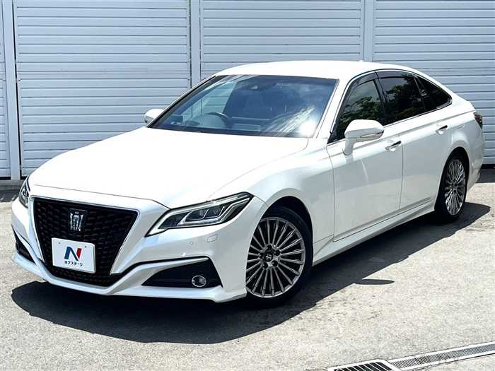 2021 Toyota Crown Hybrid