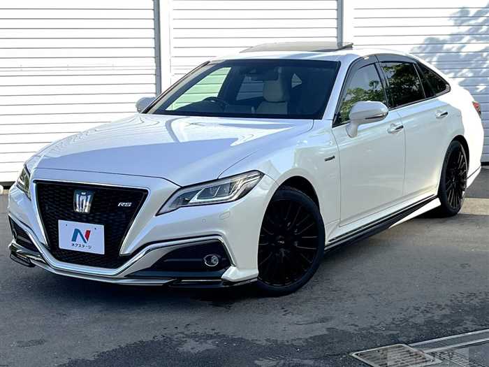 2018 Toyota Crown Hybrid
