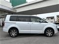 2022 Mitsubishi Delica D5