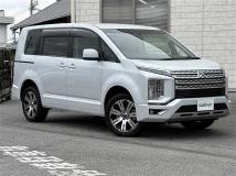 2022 Mitsubishi Delica D5