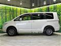 2015 Mitsubishi Delica D5