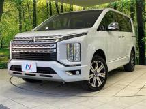 2023 Mitsubishi Delica D5