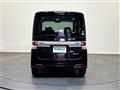 2010 Daihatsu Tanto