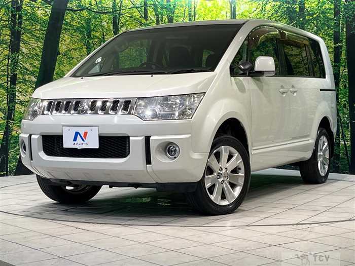 2010 Mitsubishi Delica D5