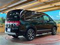2014 Mitsubishi Delica D5