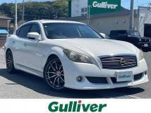 2010 Nissan Fuga