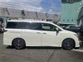 2014 Nissan Elgrand