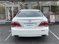 2012 Toyota Crown Athlete Series