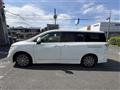 2017 Nissan Elgrand