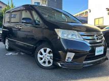 2011 Nissan Serena