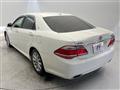 2011 Toyota Crown