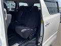2014 Toyota Vellfire