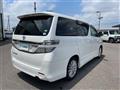 2014 Toyota Vellfire