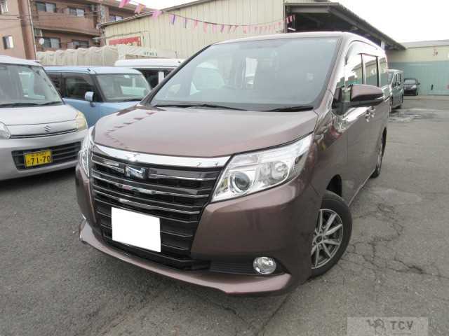 2014 Toyota Noah