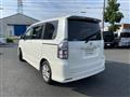 2010 Toyota Voxy