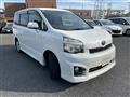 2010 Toyota Voxy