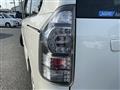2010 Toyota Voxy