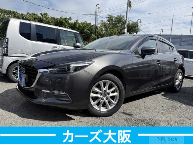 2016 Mazda Axela