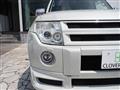2010 Mitsubishi Pajero