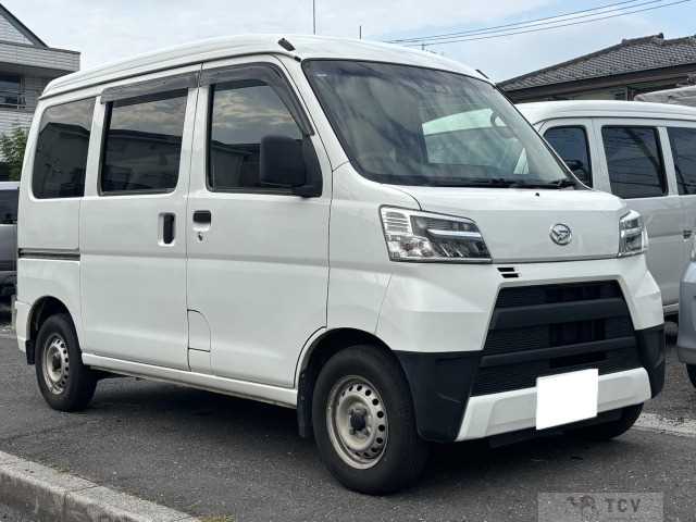 2020 Daihatsu Hijet Cargo