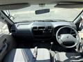 2005 Nissan Vanette Van